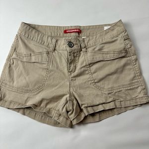 Unionbay khaki shorts. Size 9 juniors